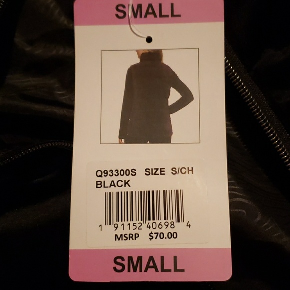 VEST - Picture 7 of 7